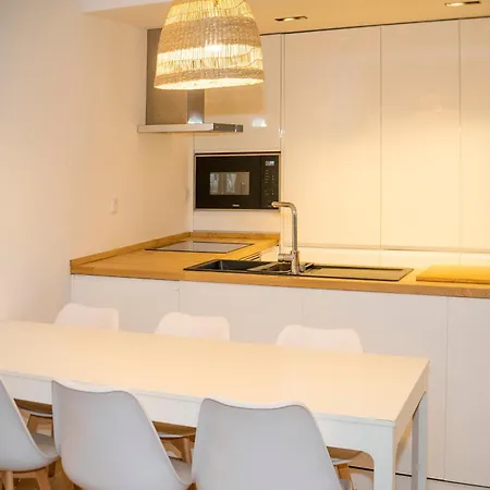 Vista Mar Da Rocha Apartment Portimao